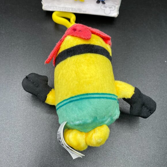 Despicable Me 3 Starfished Minion Plush Hangers Series 1 - Picture 9 of 12